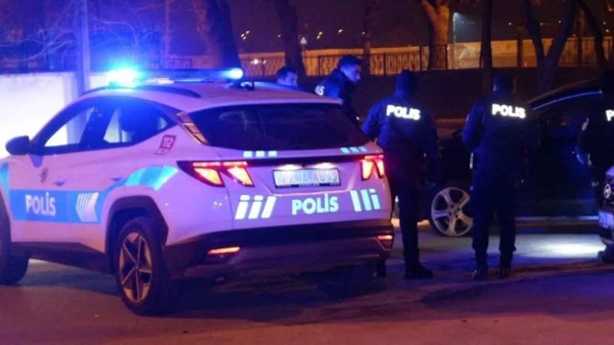 Edirnede surucu pes dedirtti Dur ihtarına uymadı polislerin uzerine surdu